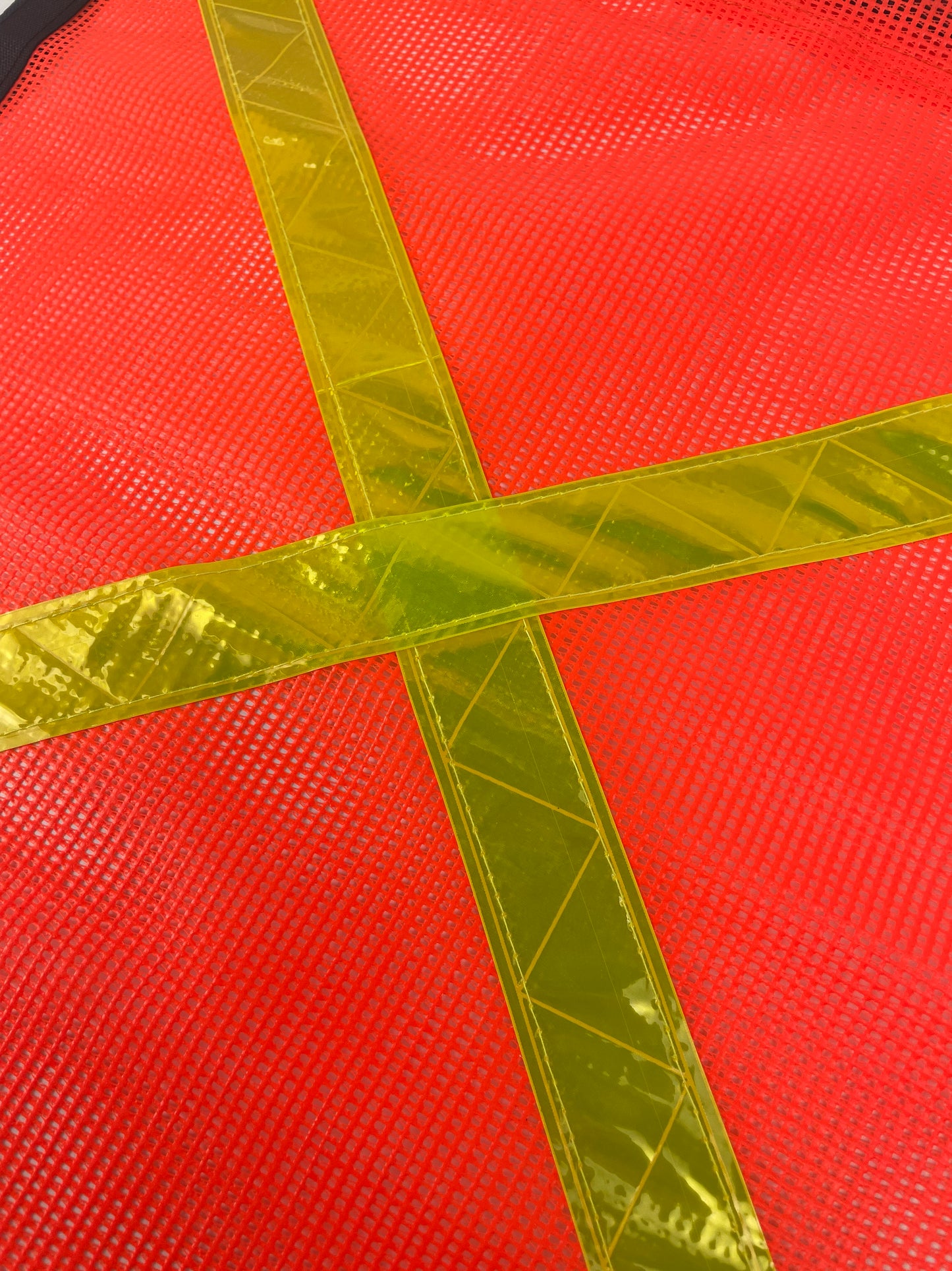 Safety Flag-With Bungee Cord- Reflective X- Reinforced Edge